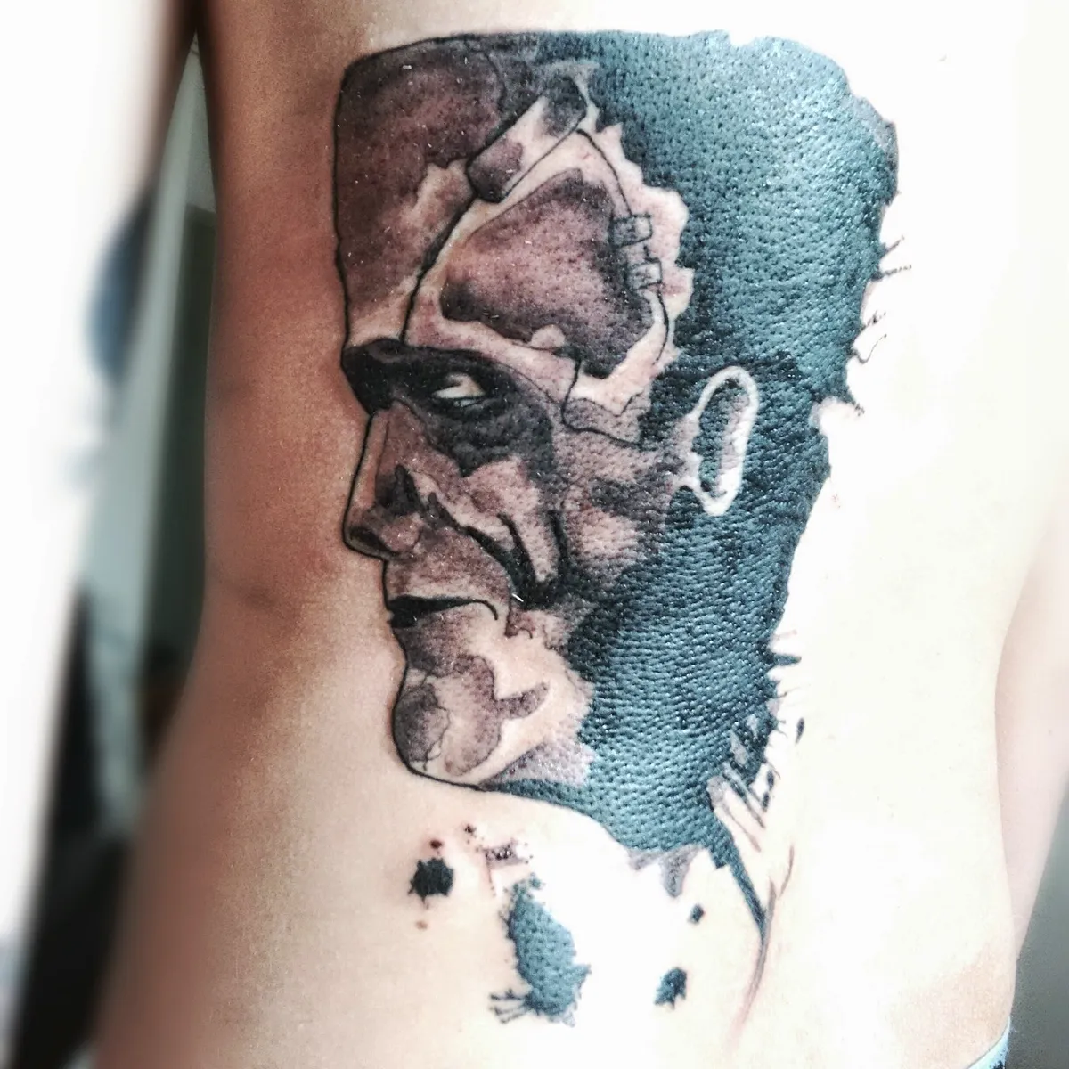 chilligrr, site, web site, portfolio, layout, tumblr, aquarela, watercolor, pinturas, artista, escritor, layout para portfolio, tatuador em curitiba, tatuagem aquarela, tatuagem curitiba, curitiba, tatuagem aquarela em curitiba, lora zombie, galaxy, totoro, tatuagem aquarela galaxia, tatuagem galaxia, tatuagem gato,travis barker, frida kahlo, kahlo, frida, pintura frida, imagens frita, desenho frida, desenho, pintura, aquarela, frida kahlo pintura, frida kahlo retrato, frakenstein, mr. and mrs. frankenstein, mr frankenstein, bride of frankenstein, mrs frankenstein, watercolor tattoo,